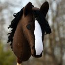 Ruunikko-keppari, jolla leveä pitkä piirto