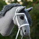 Lempeä harmaa keppihevonen